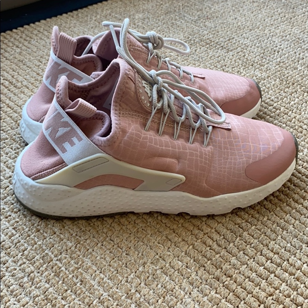 Nike air huarache run ultra